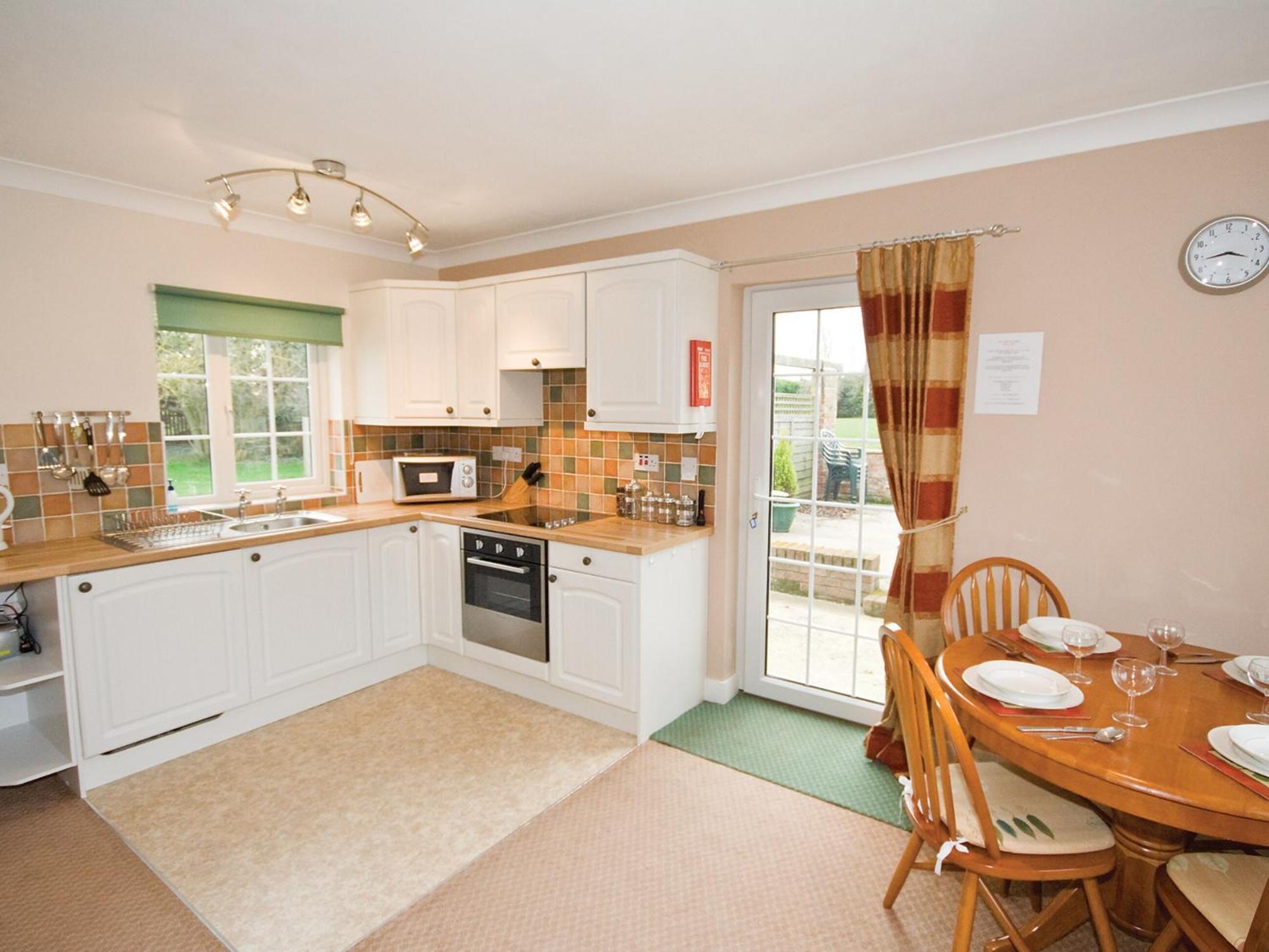 Curlew Cottage - E3752 Leverton  Exterior photo